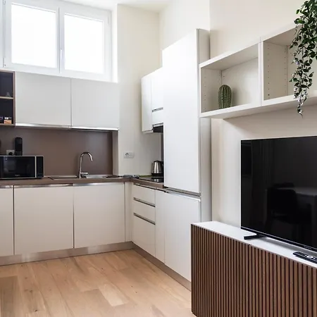 Apartament Casa Aurora Mediolan